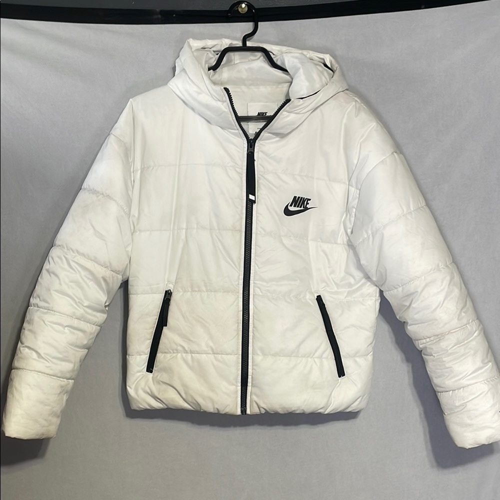 Nike White Puffer Jacket